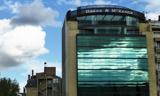 Baker & McKenzie Drops Behind DLA Piper as Gross Revenue Leader